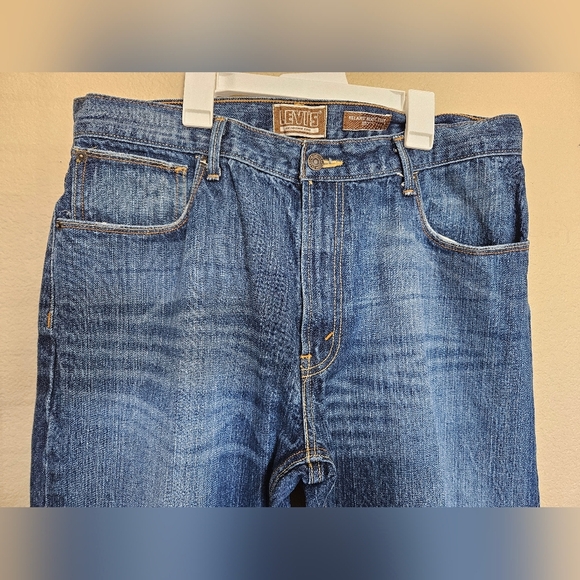Levis Boot Cut Classic Blue Denim Jeans - Picture 4 of 8